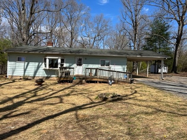 Image for The Estate of Shirley C. Nichols - 3 bedroom 1.5 bath 1260 square feet. - Bedford County