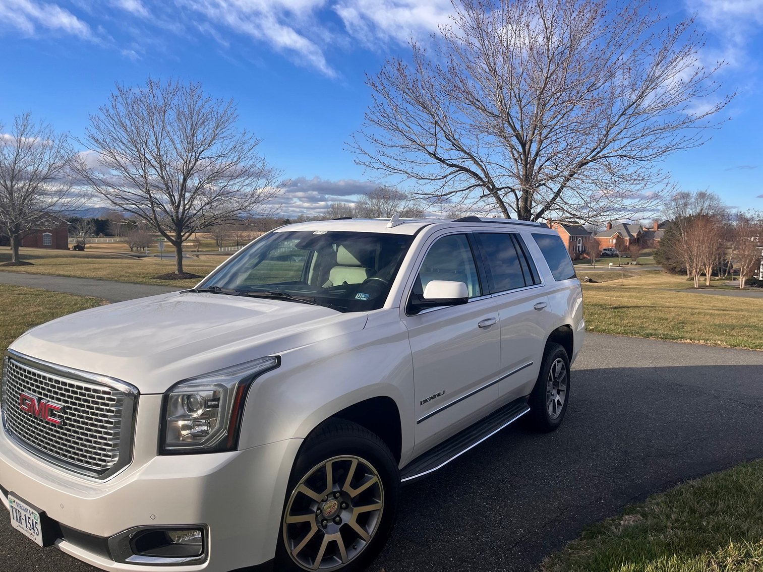 Image for 2016 GMC Yukon Denali