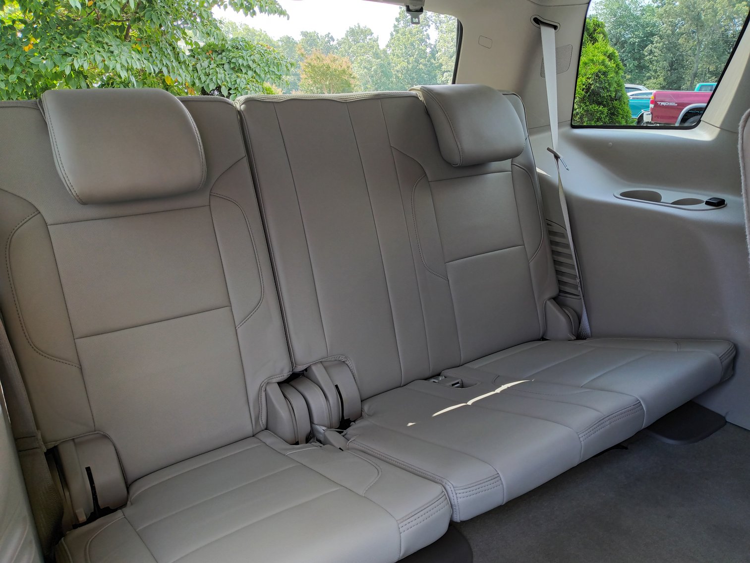 Image for 2016 GMC Yukon Denali