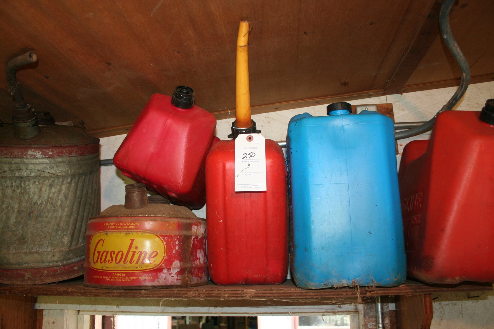 Image for Gas Cans (6)