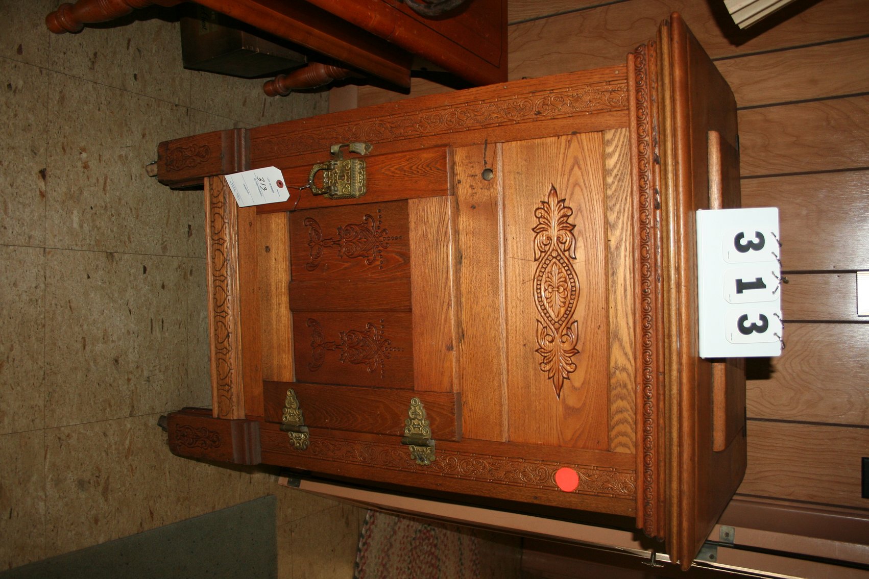 Image for Oak Ice Box 39