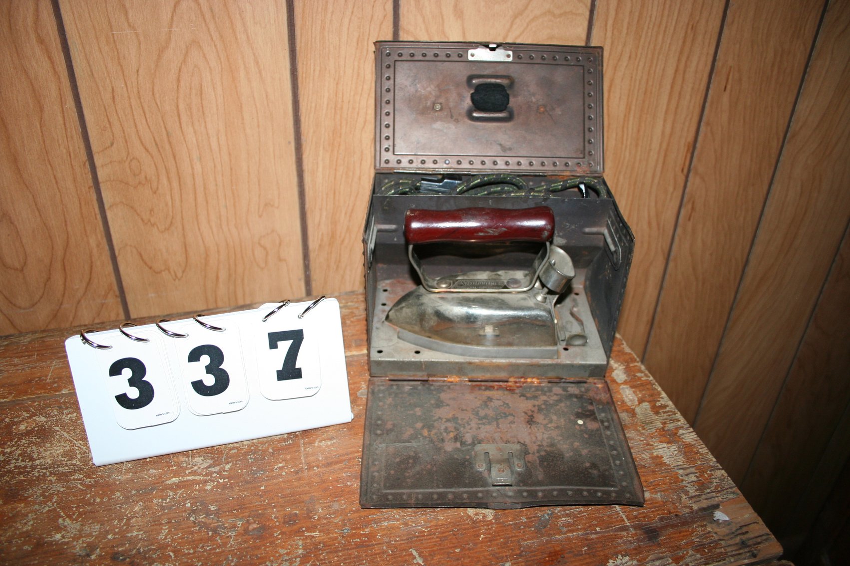 Image for Sunbeam Iron & Metal Carry Case