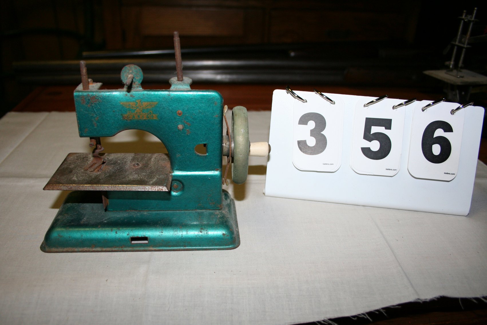 Image for Child Metal Sewing Machine