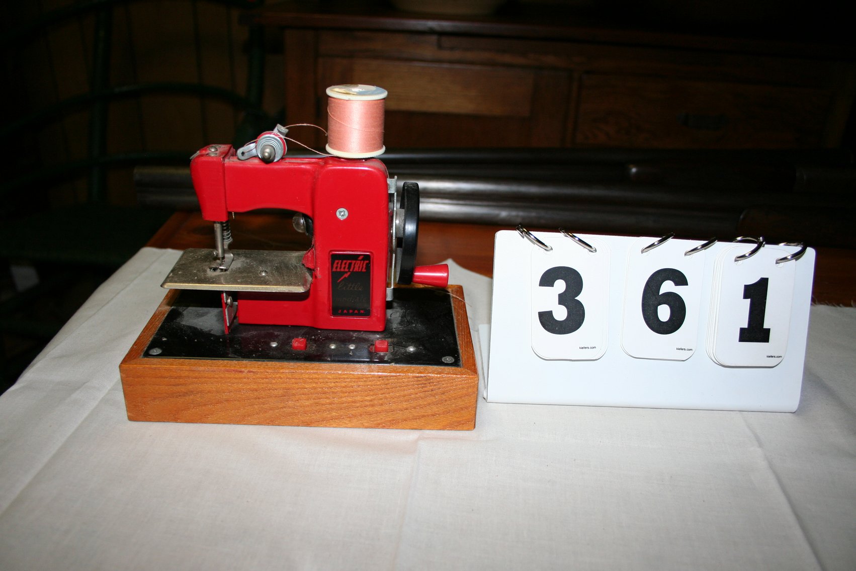 Image for Child Metal Sewing Machine