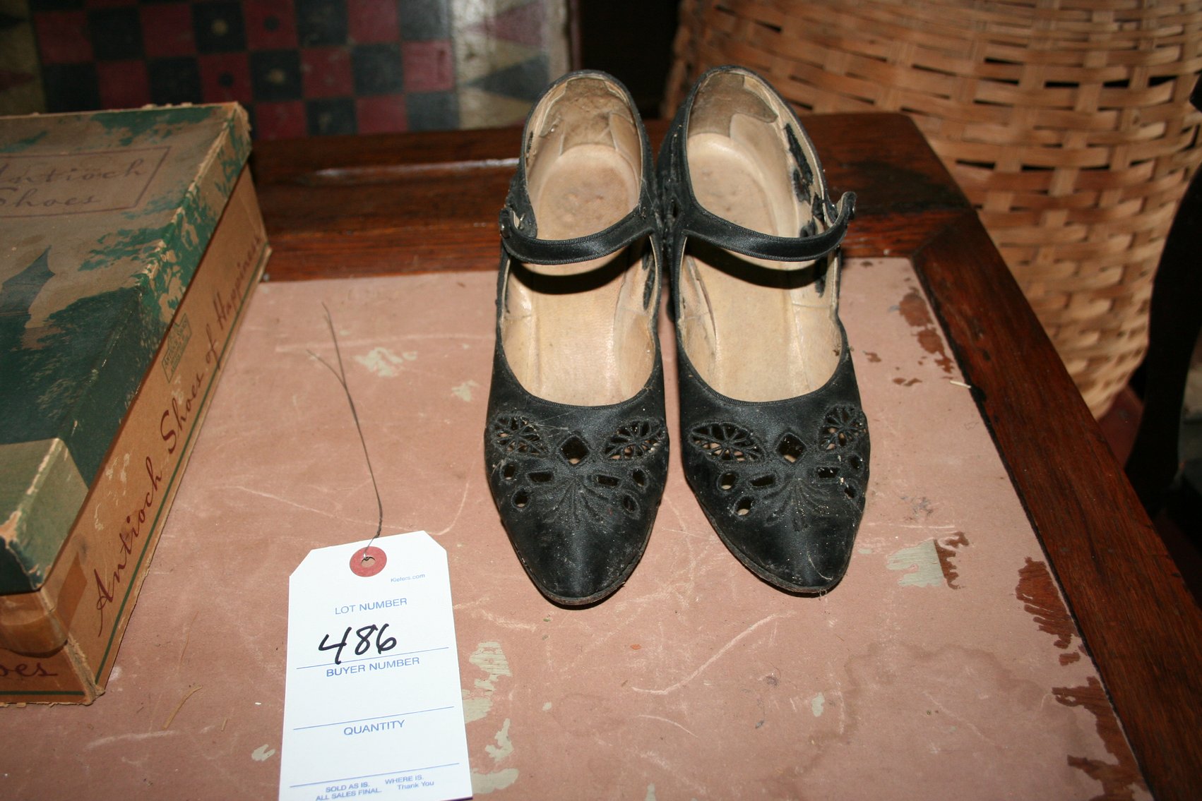 Image for 1800's Ladies Shoes