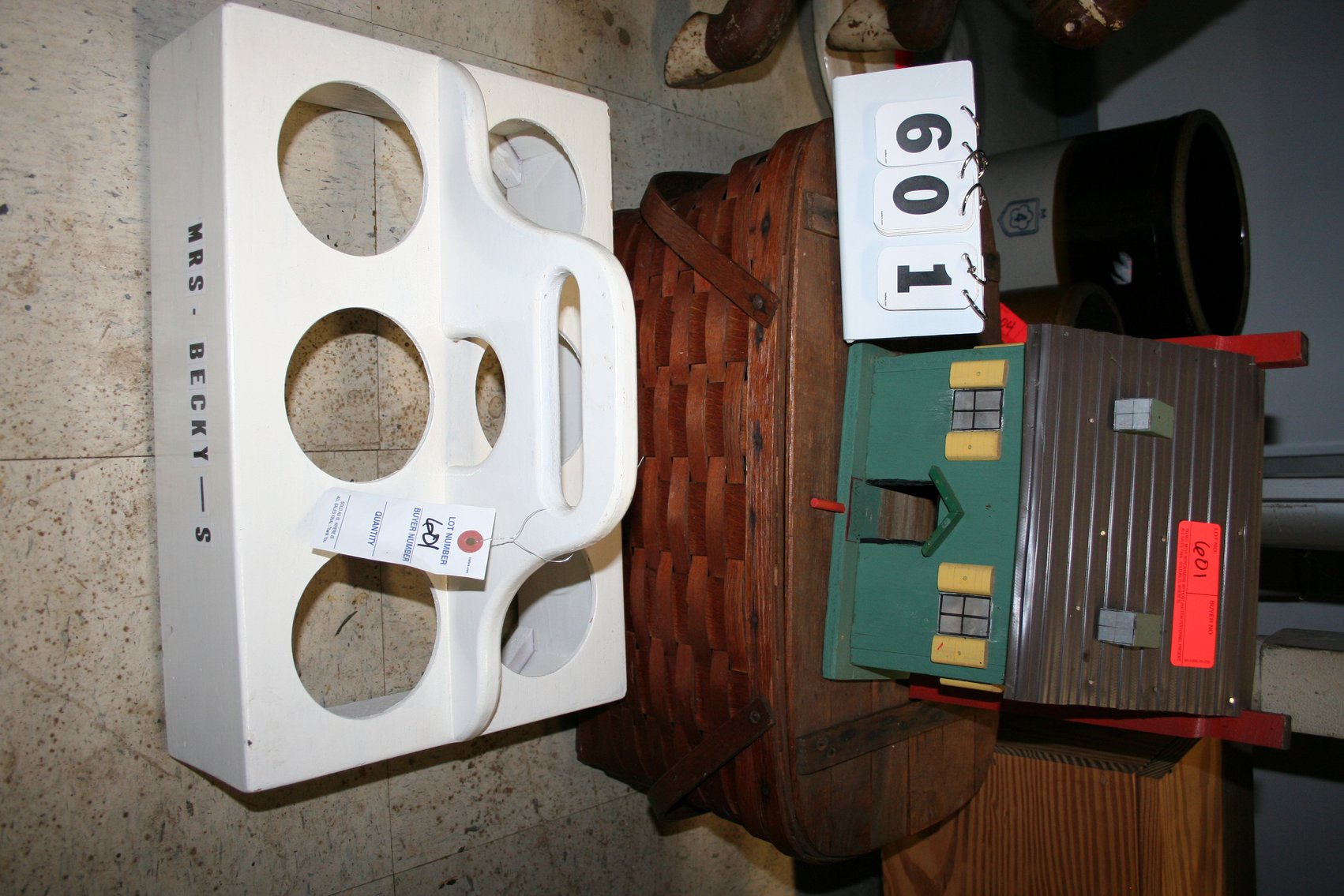 Image for Bird House / Picnic Basket