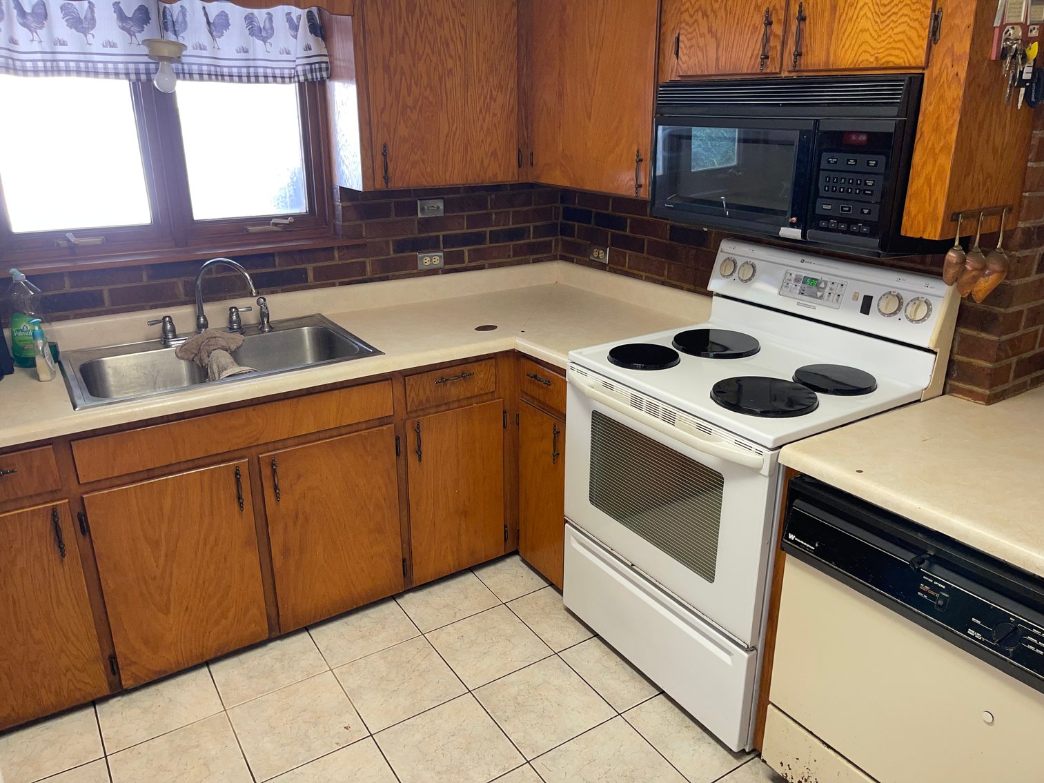 Image for House & 9.49 Acres (±)