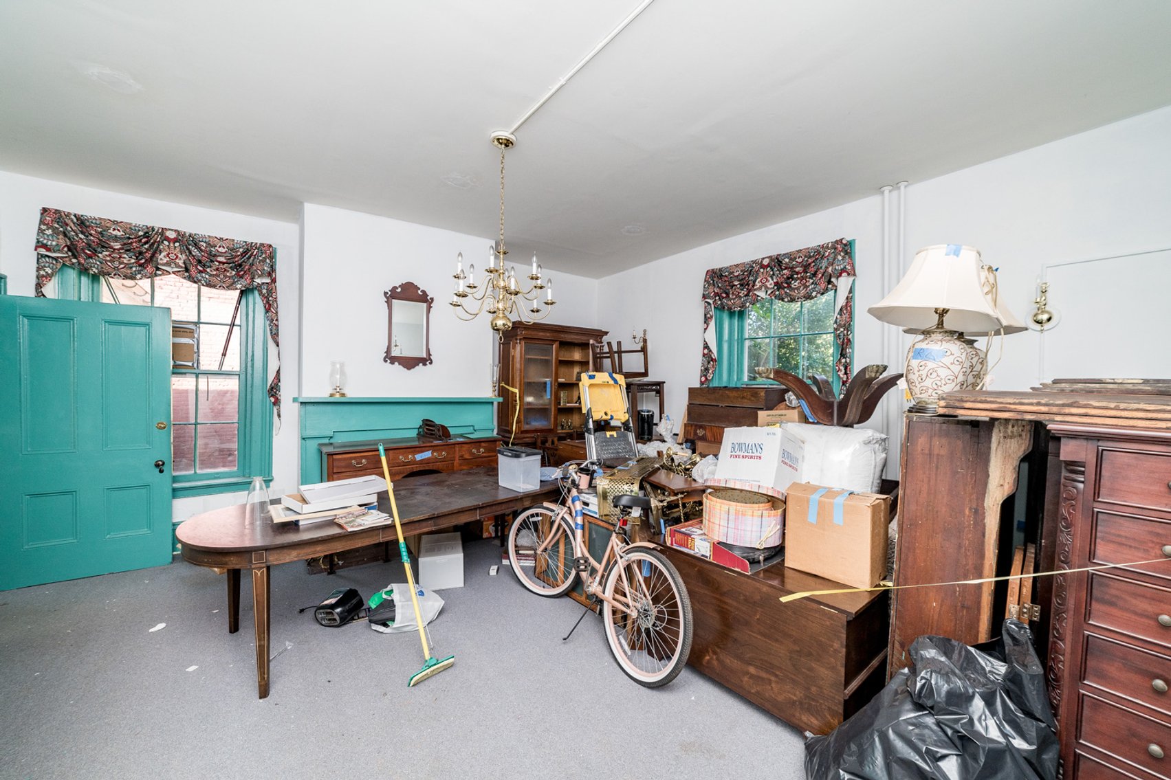 Image for NICHOLS TAVERN - FOR LEASE - 501 MADISON STREET, LYNCHBURG, VA  24504