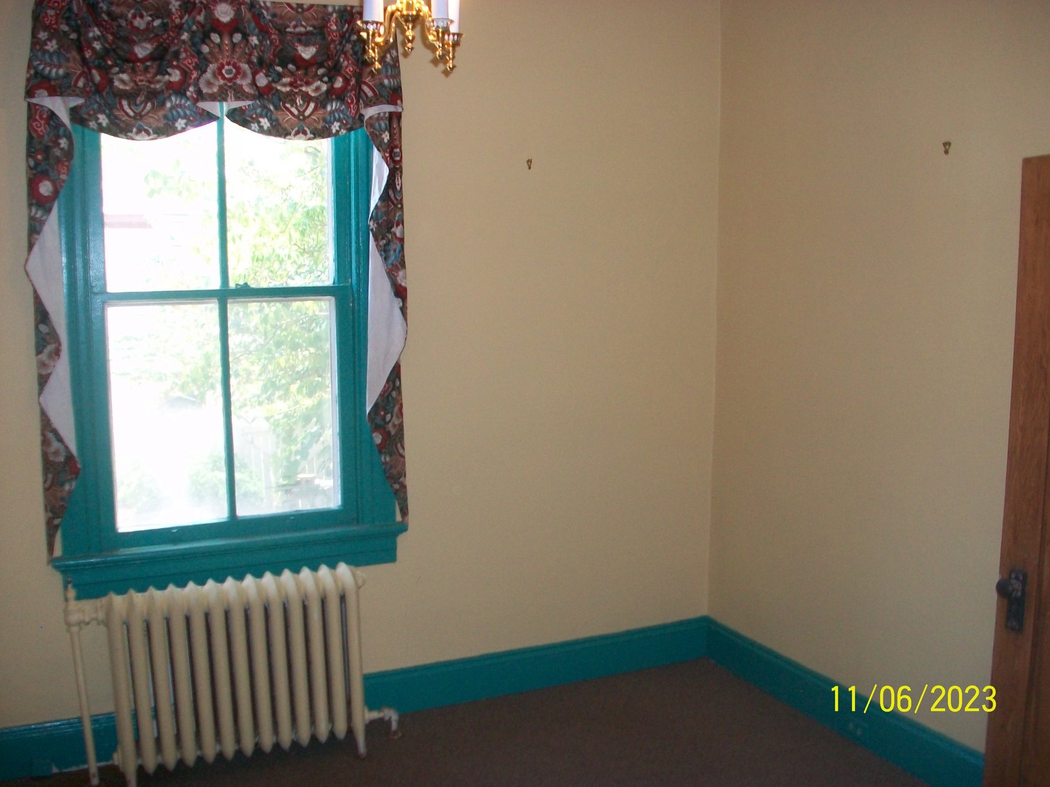 Image for NICHOLS TAVERN - FOR LEASE - 501 MADISON STREET, LYNCHBURG, VA  24504