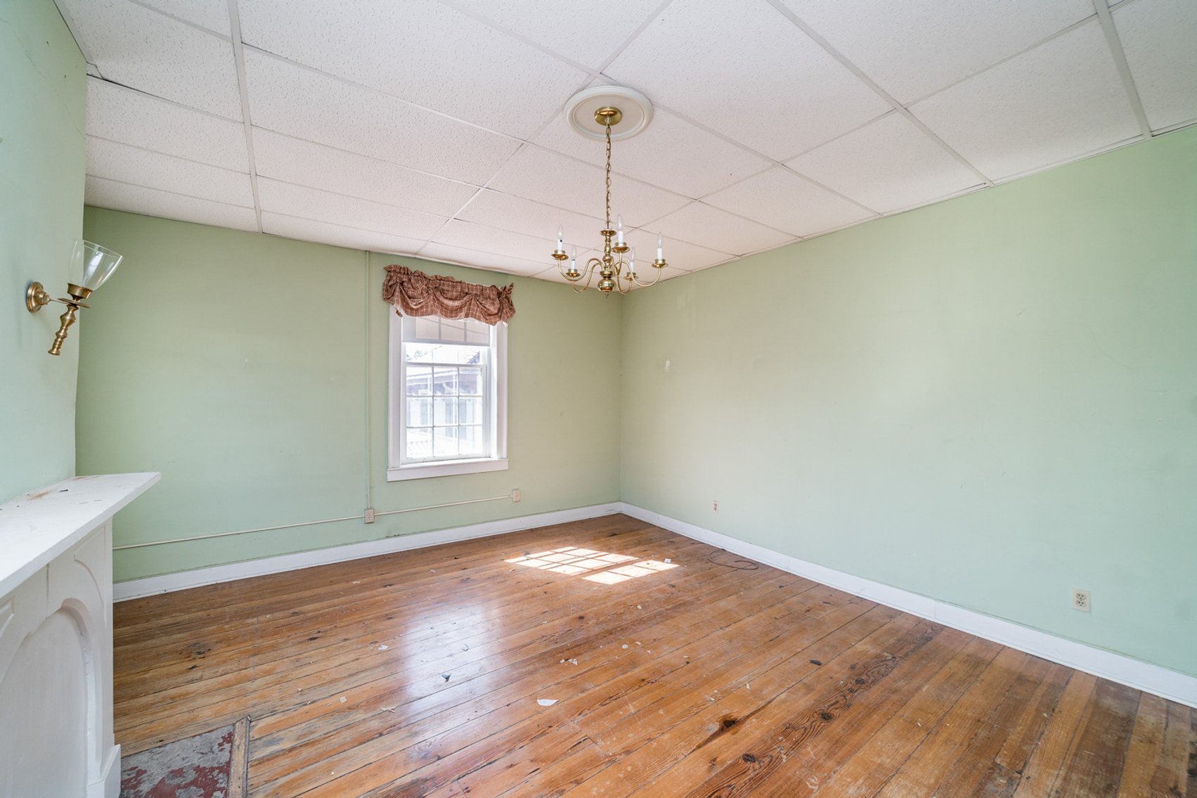 Image for NICHOLS TAVERN - FOR LEASE - 501 MADISON STREET, LYNCHBURG, VA  24504