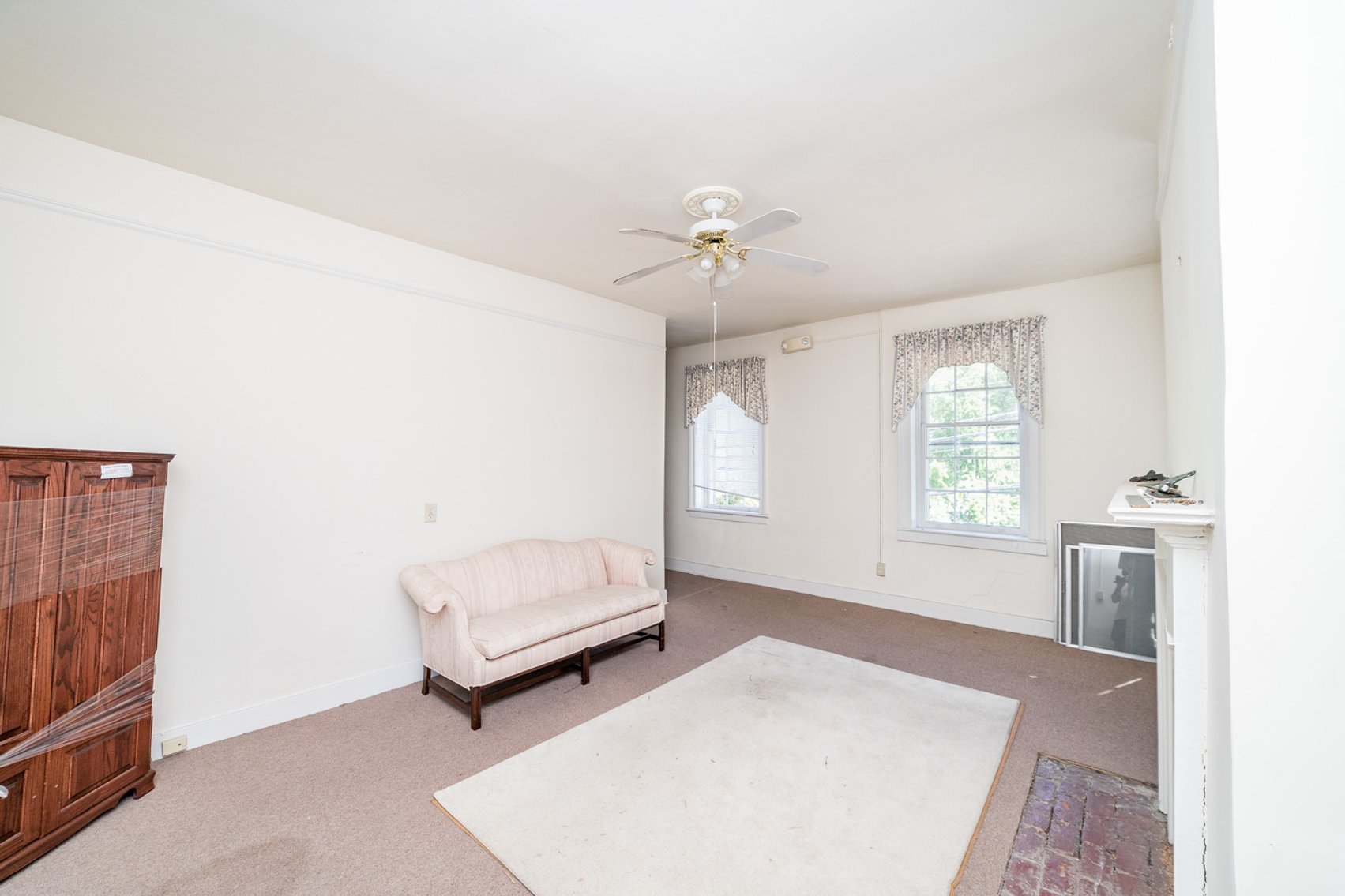 Image for NICHOLS TAVERN - FOR LEASE - 501 MADISON STREET, LYNCHBURG, VA  24504