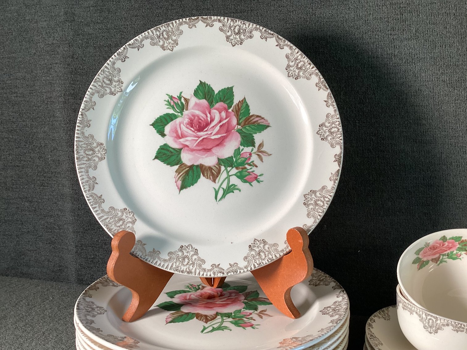 Image for Vintage Dinnerware