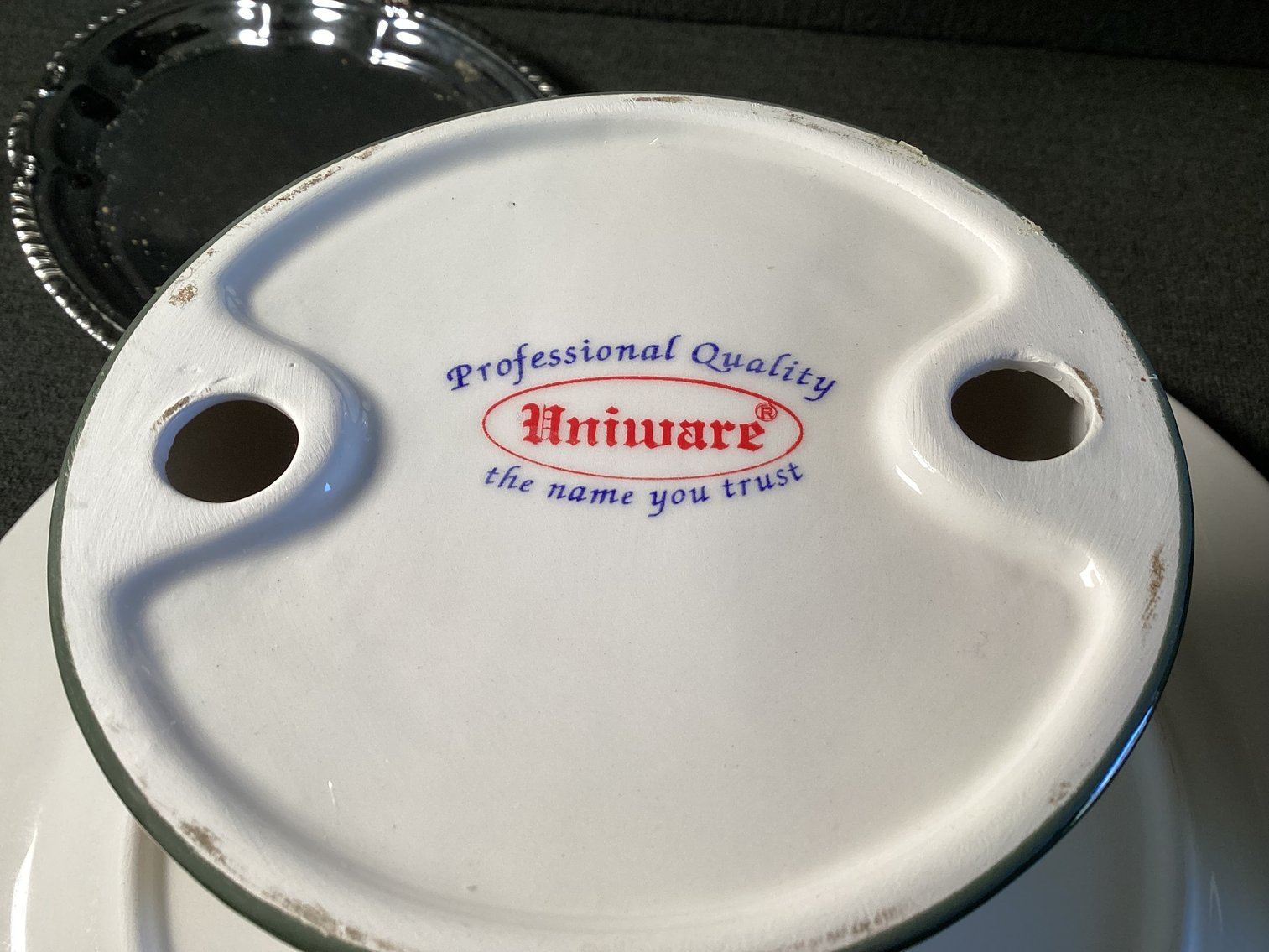 Image for Entertaining / Kitchen Lot