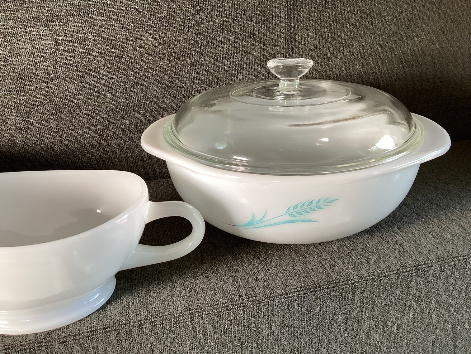 Image for Pyrex and  Fire King Vintage Bakeware