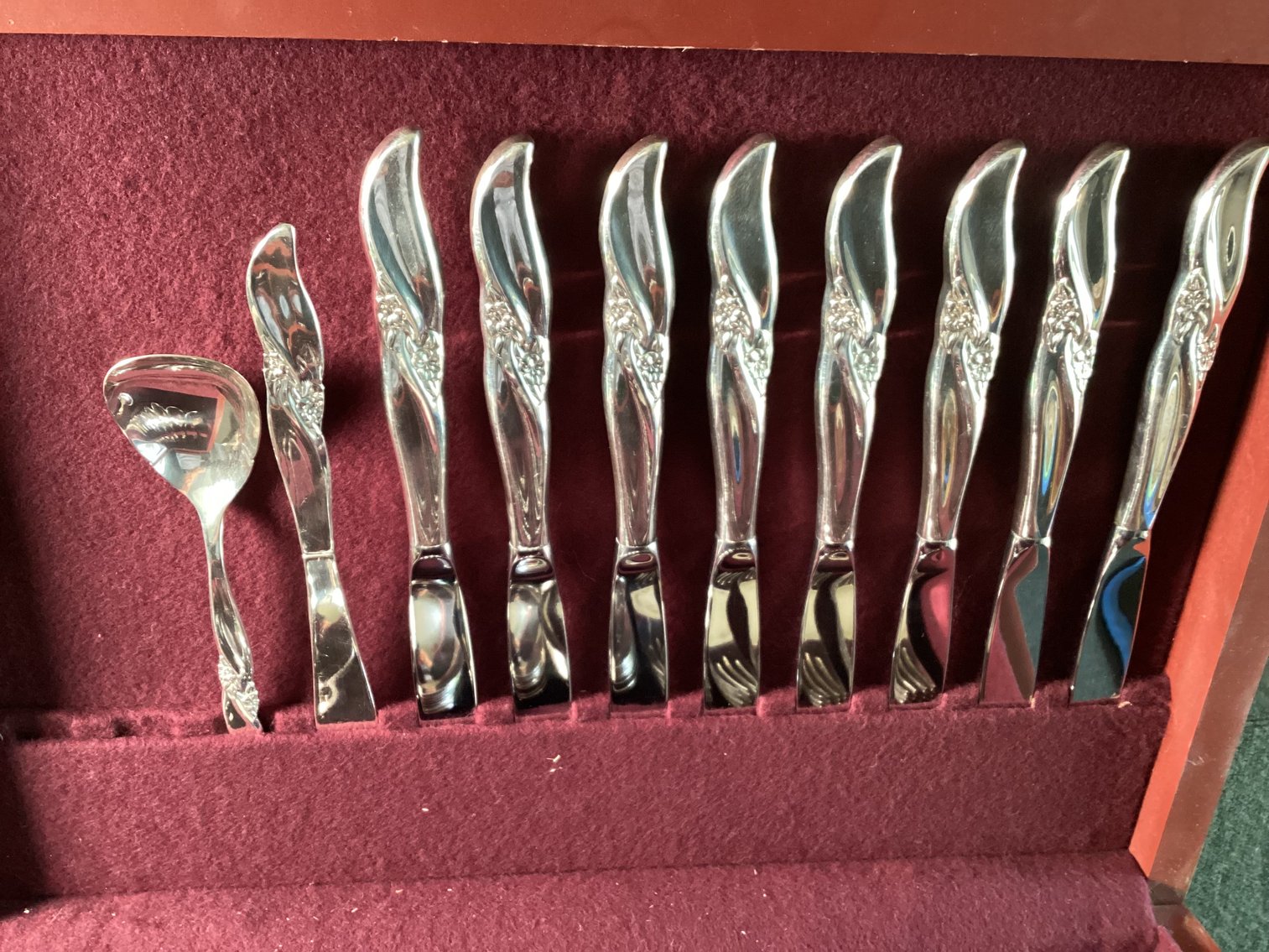 Image for Hope Chest IS Silver Plated Flatware