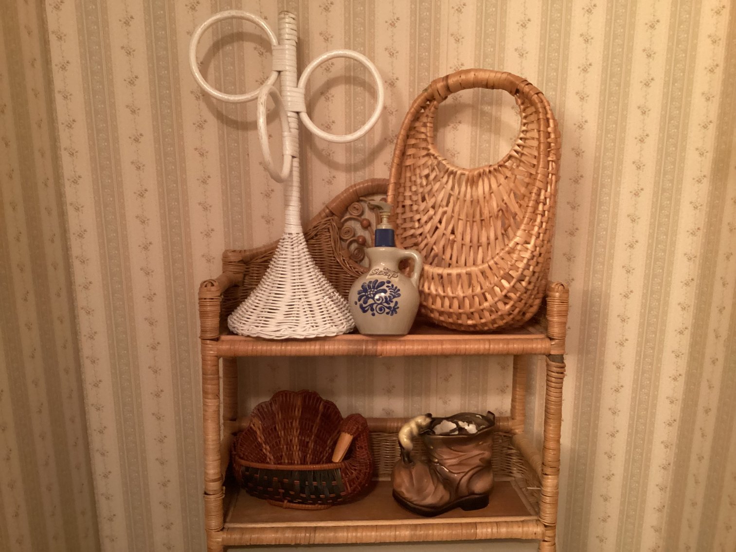 Image for Bath Decor