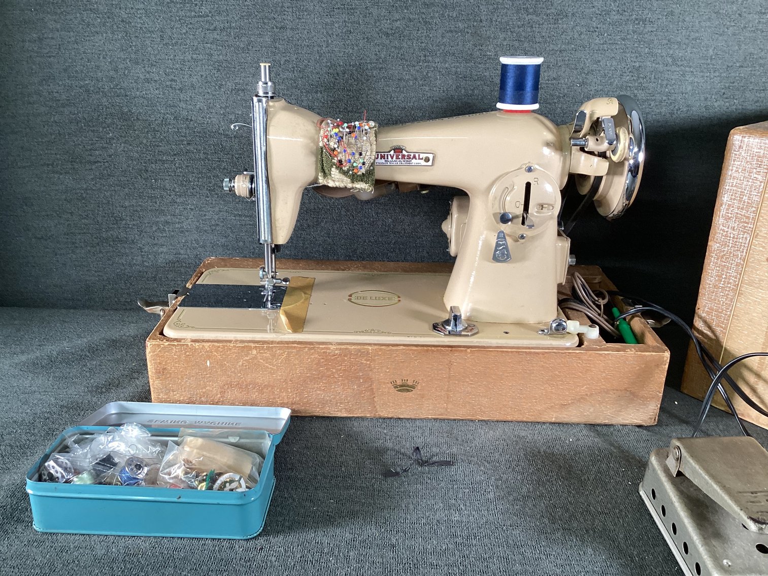 Image for Universal Precision Sewing Machine