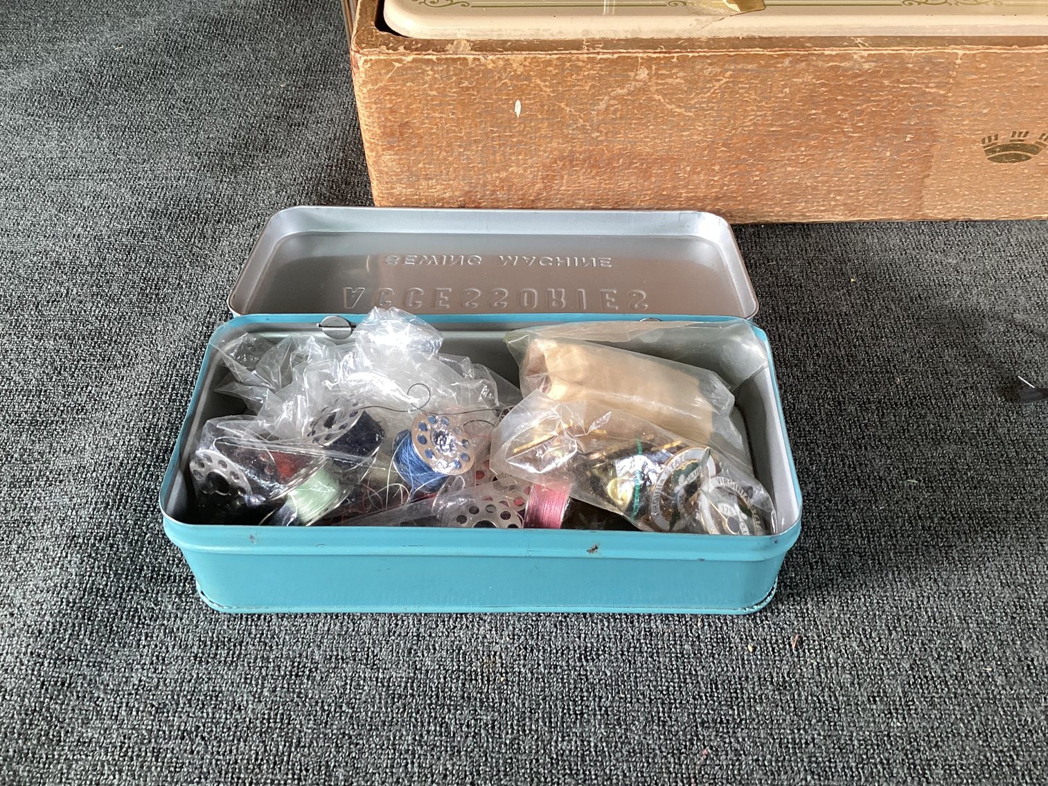 Image for Universal Precision Sewing Machine