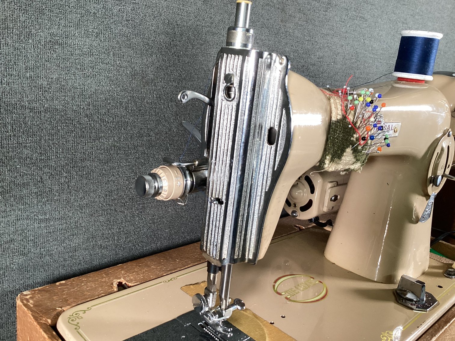 Image for Universal Precision Sewing Machine