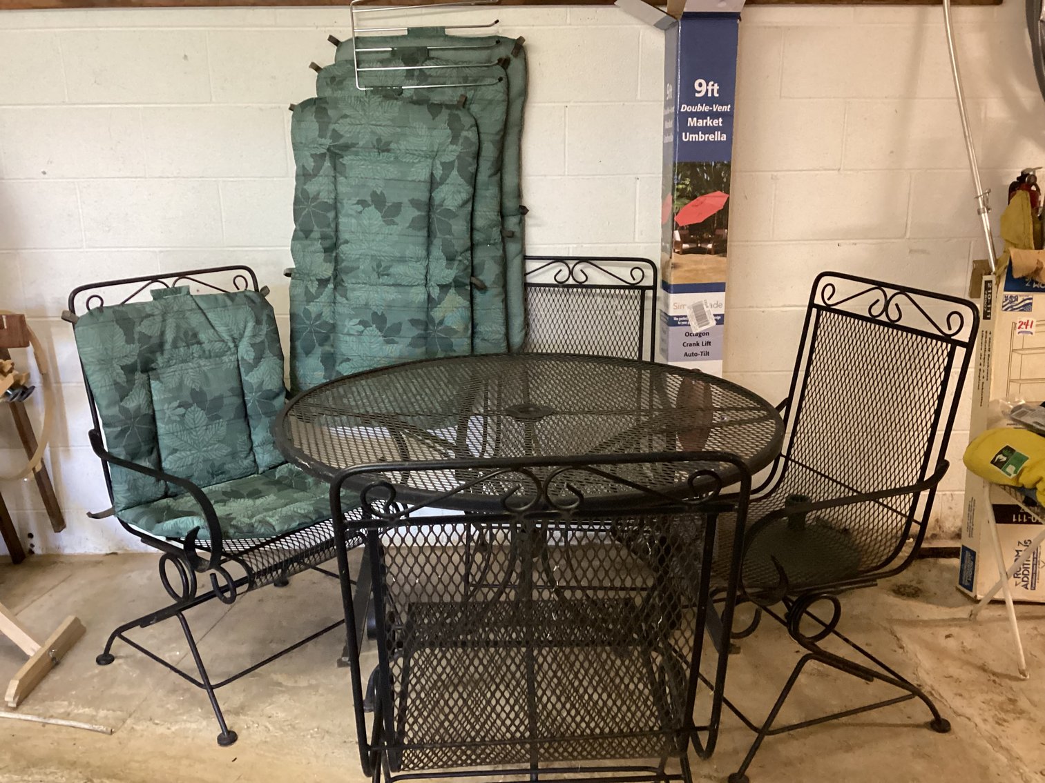 Image for Iron Mesh Outdoor Dining Table with 4 Chairs