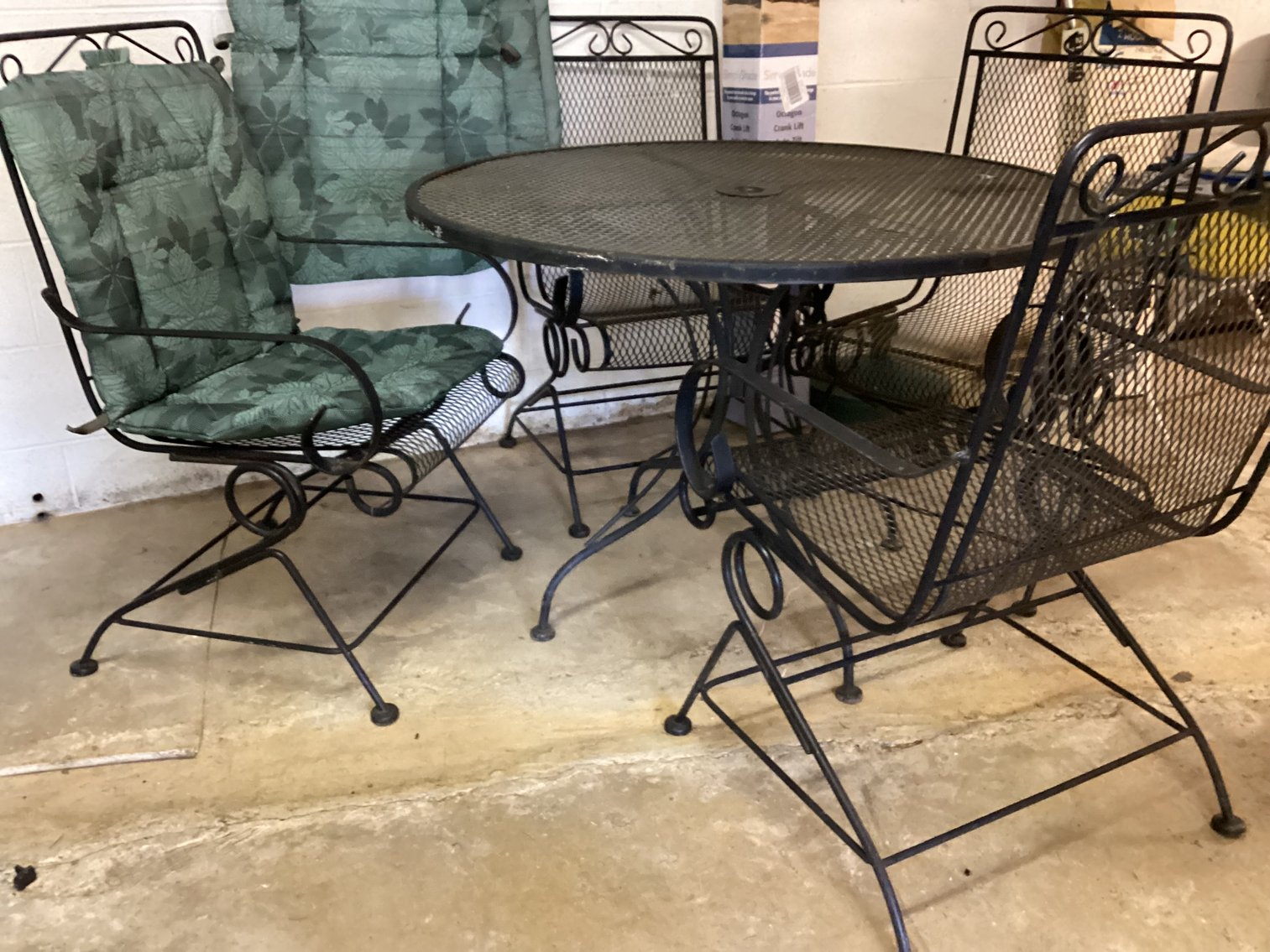Image for Iron Mesh Outdoor Dining Table with 4 Chairs