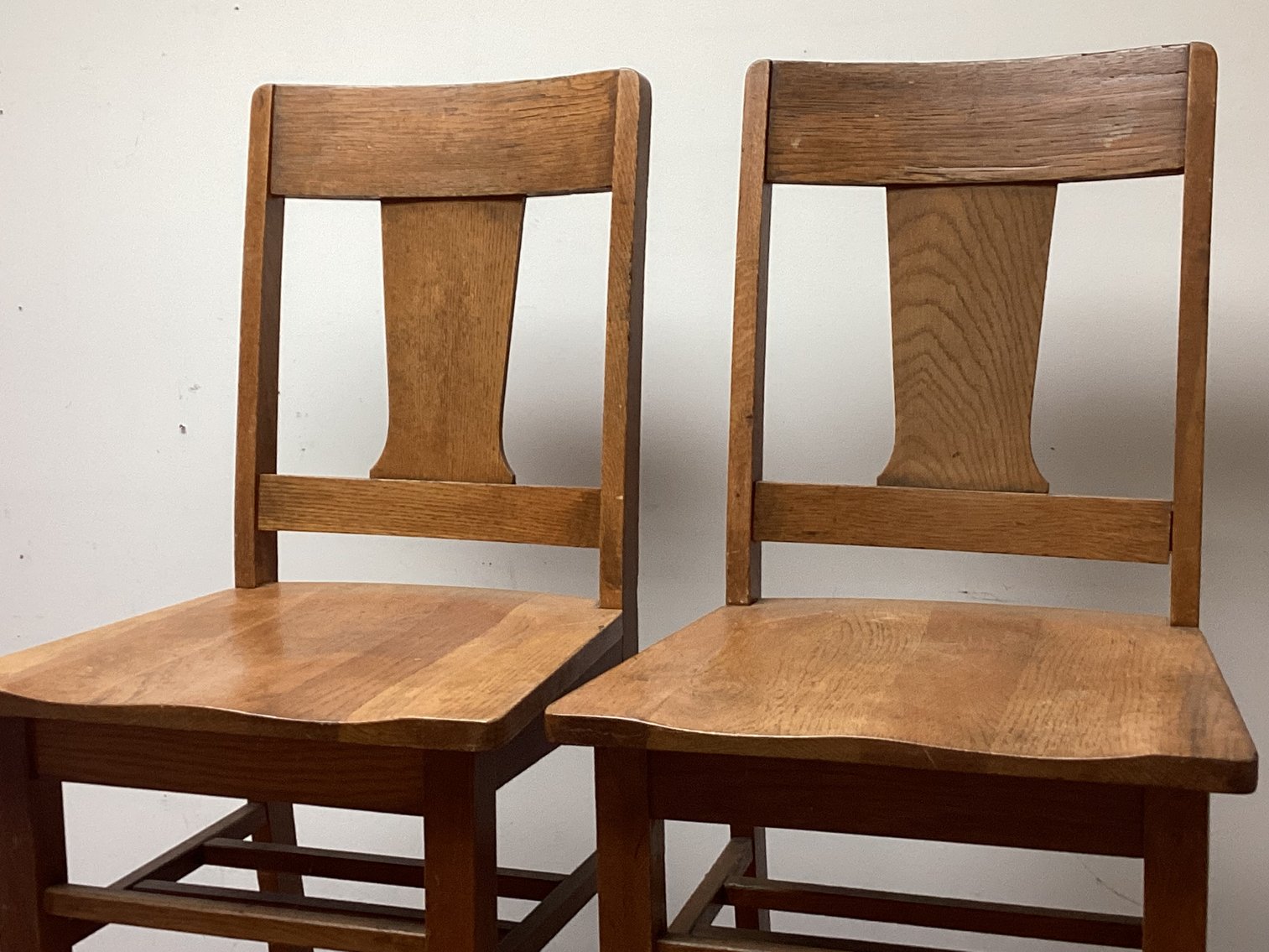 Image for Marion College Library Table & 6 Chairs