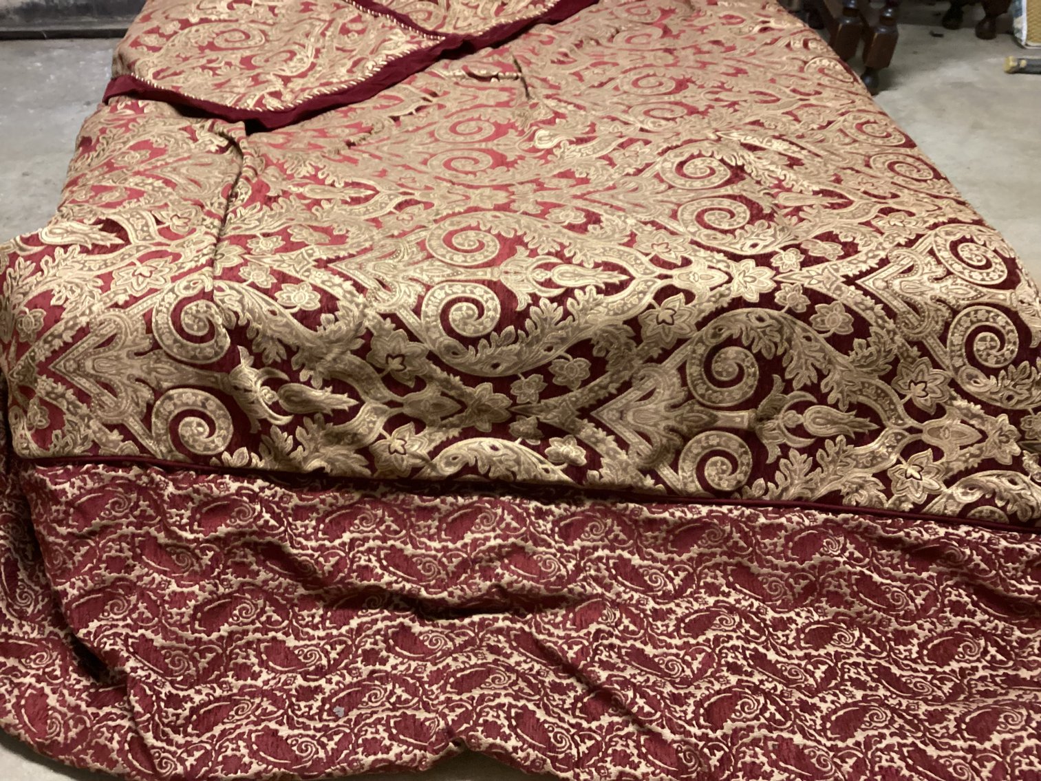 Image for King Comforter and Shams