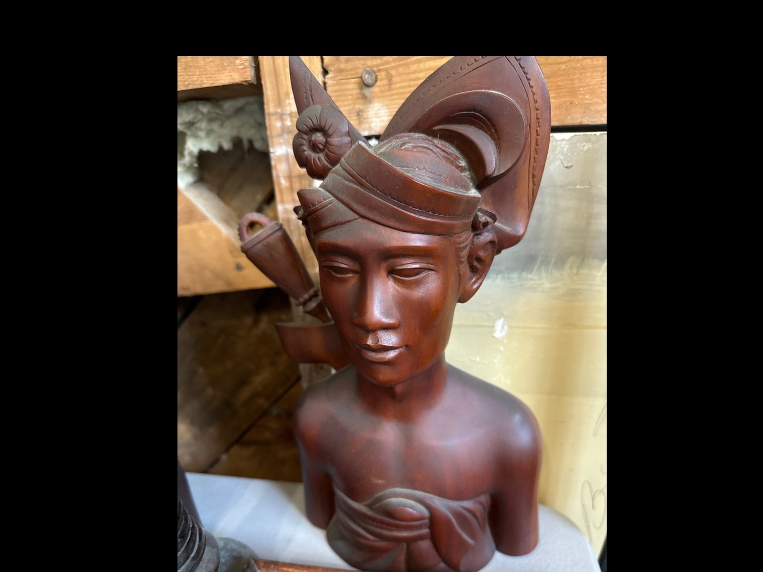 Image for Decorative statues