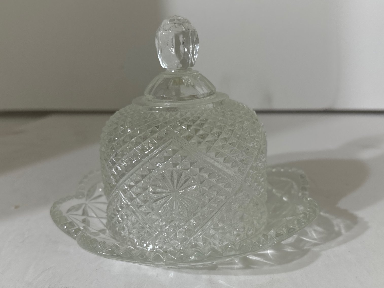 Image for Assorted glassware