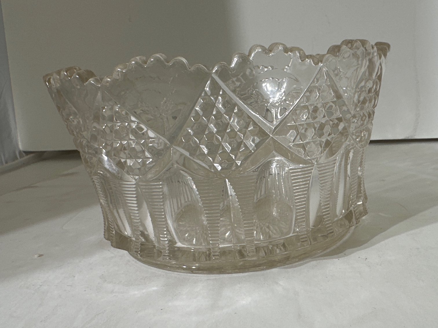 Image for Assorted glassware