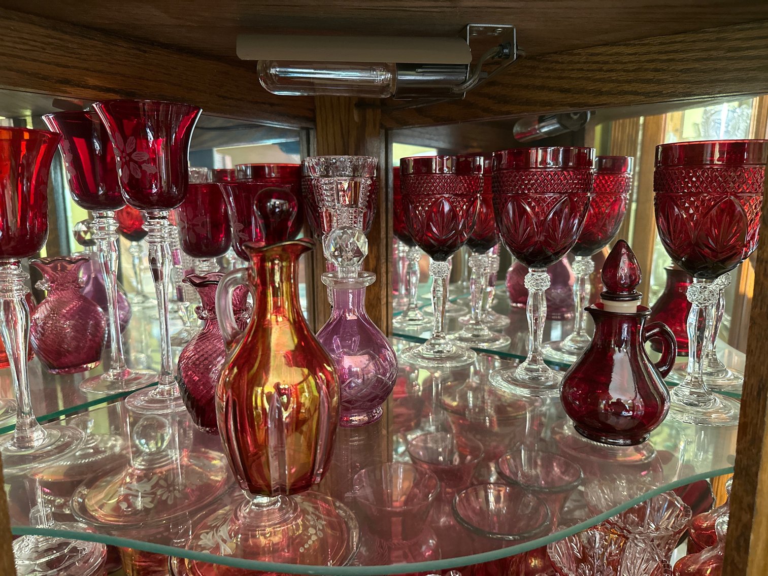 Image for Assorted glassware