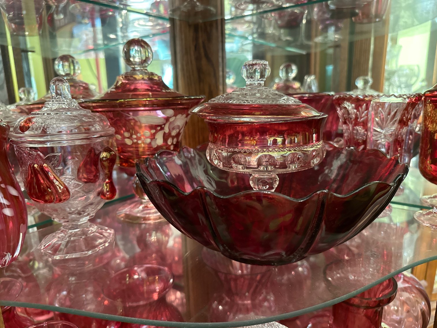 Image for Assorted glassware