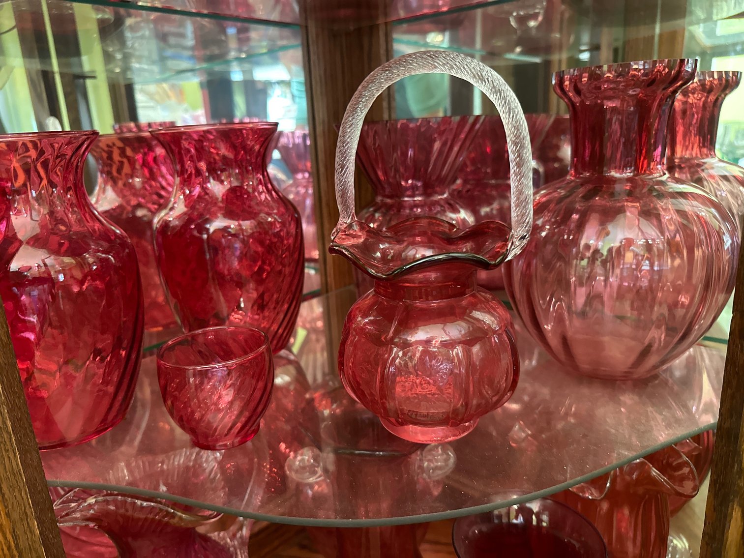 Image for Assorted glassware