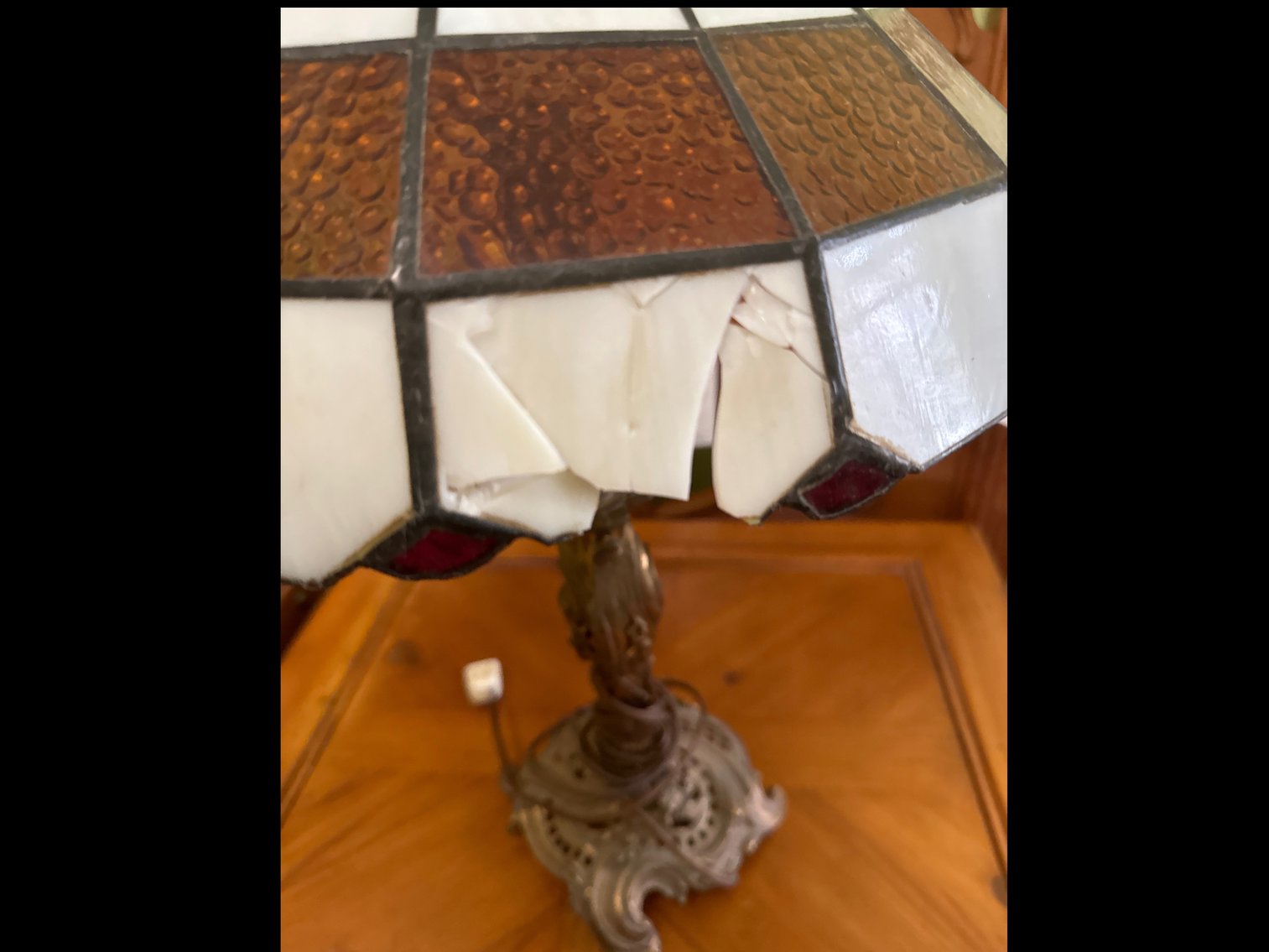 Image for Tiffany style lamp