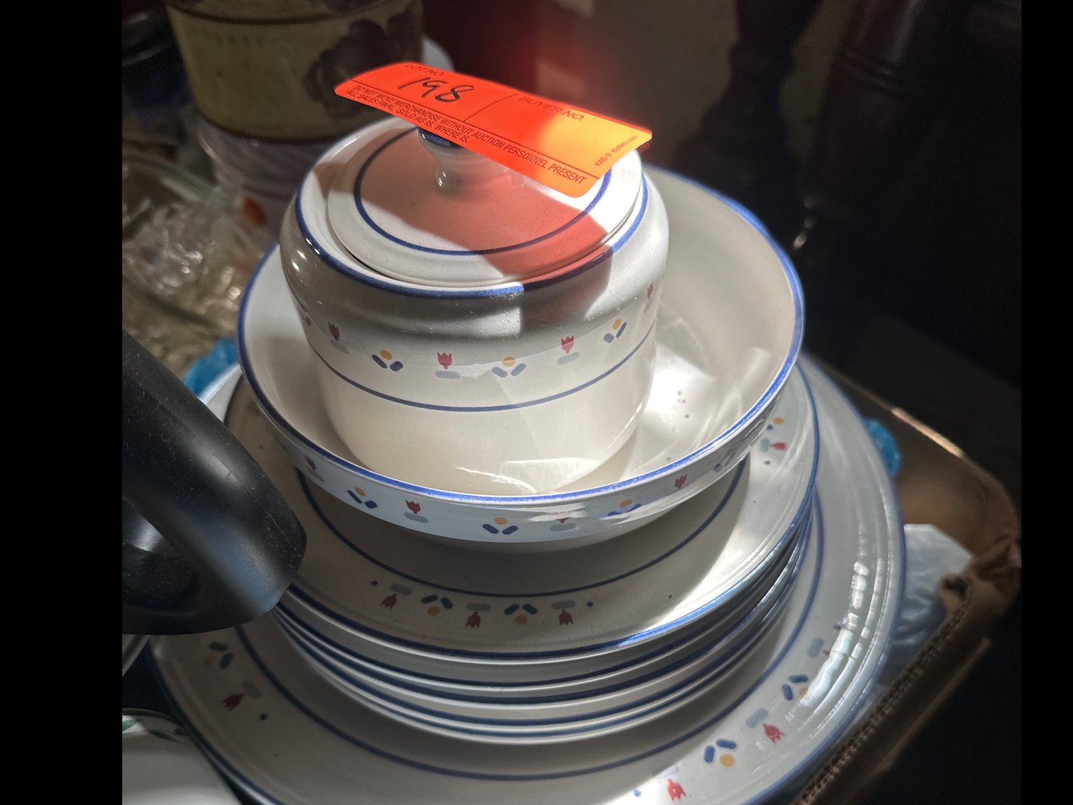 Image for Assorted glassware