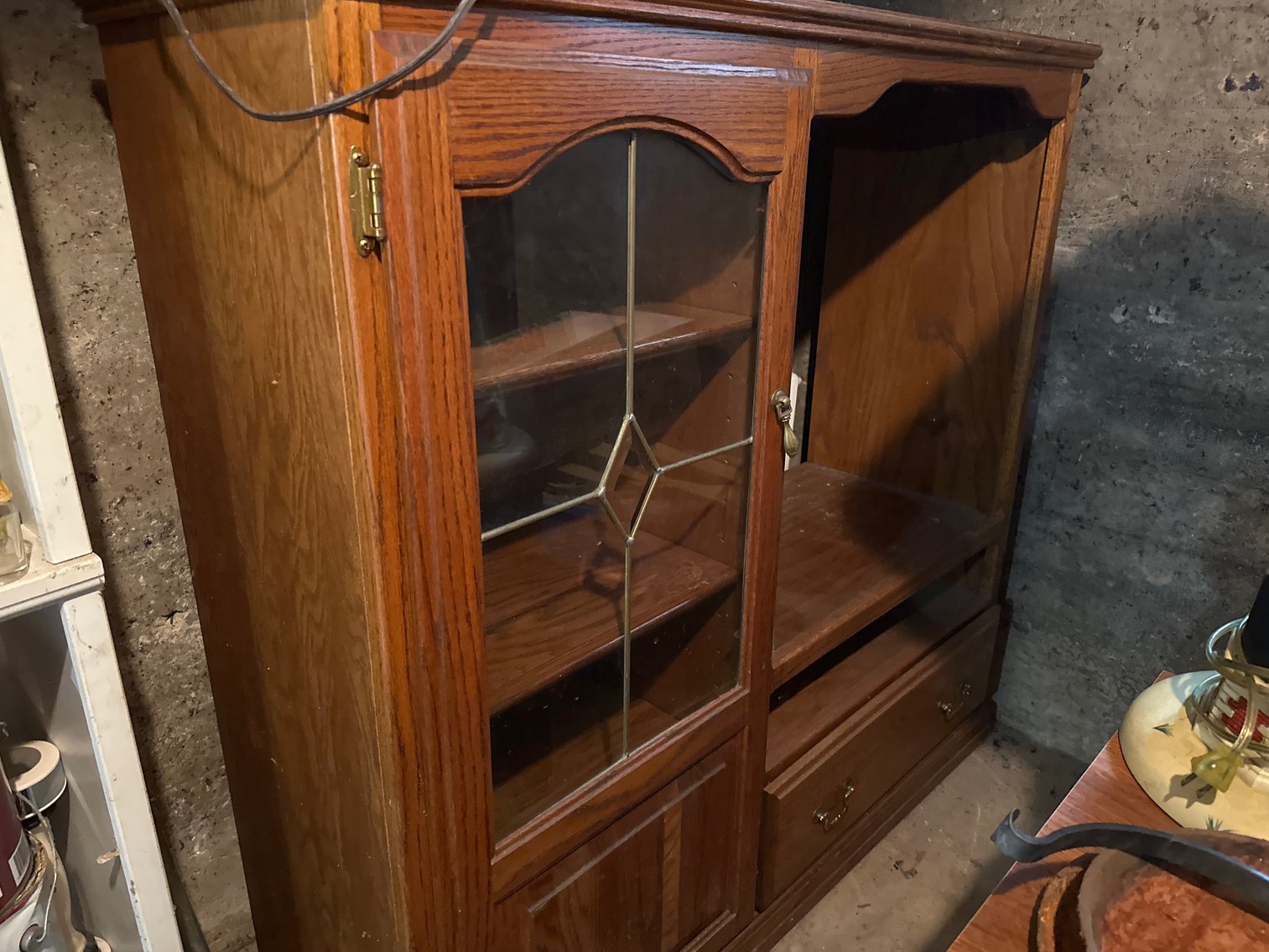 Image for Oak entertainment stand