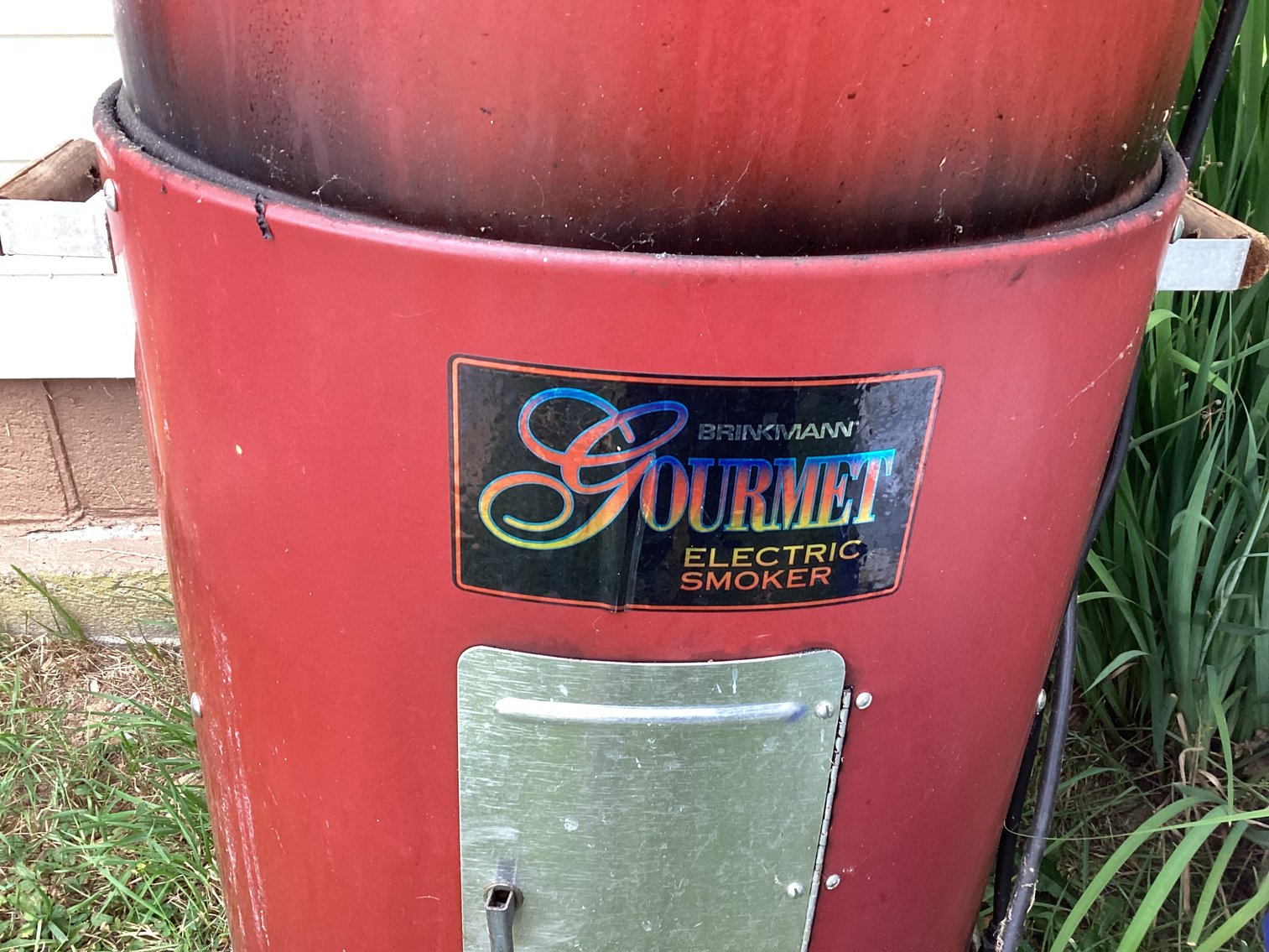 Image for Brinkmanship Electric Smoker & Water Cooler