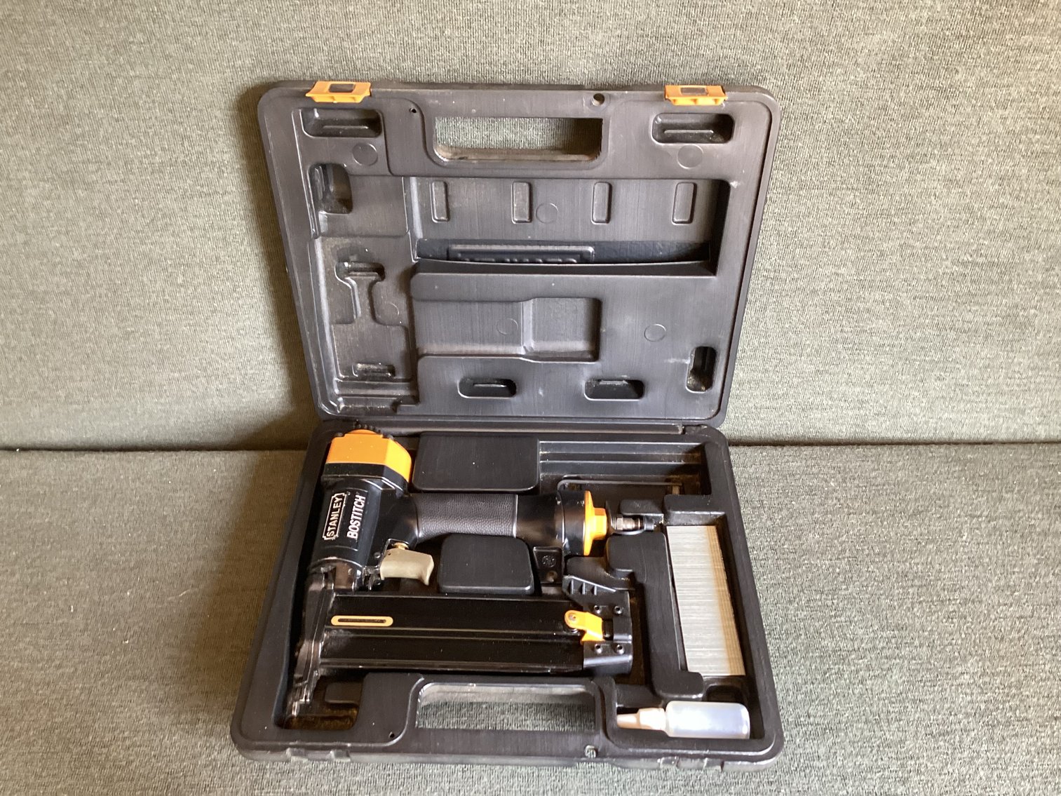 Image for Stanley Bostitch Air Stappler