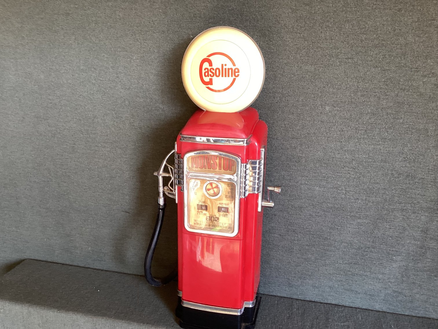 Image for Gas Pump Novelty Radio