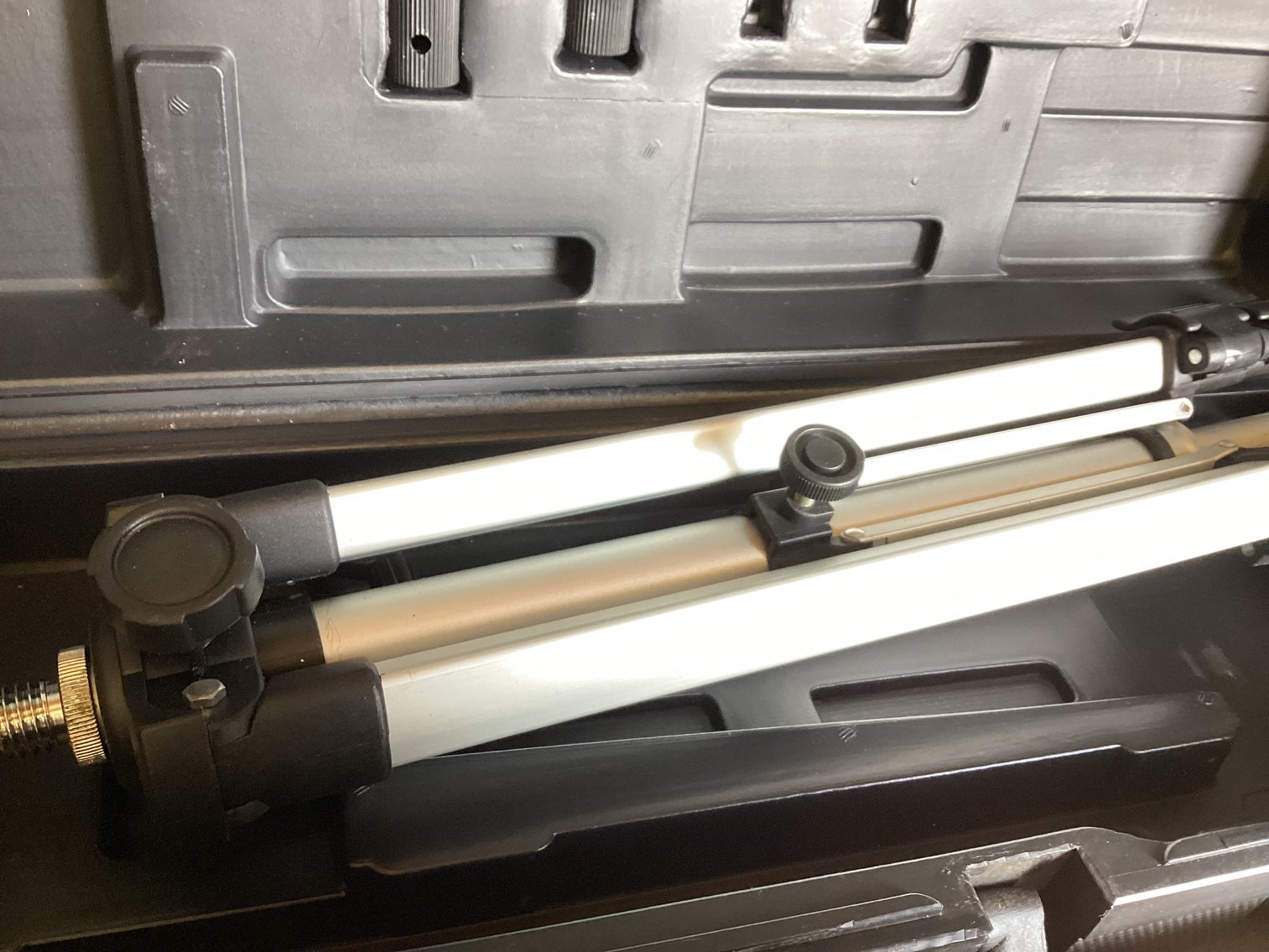 Image for Laser Level with Tripod