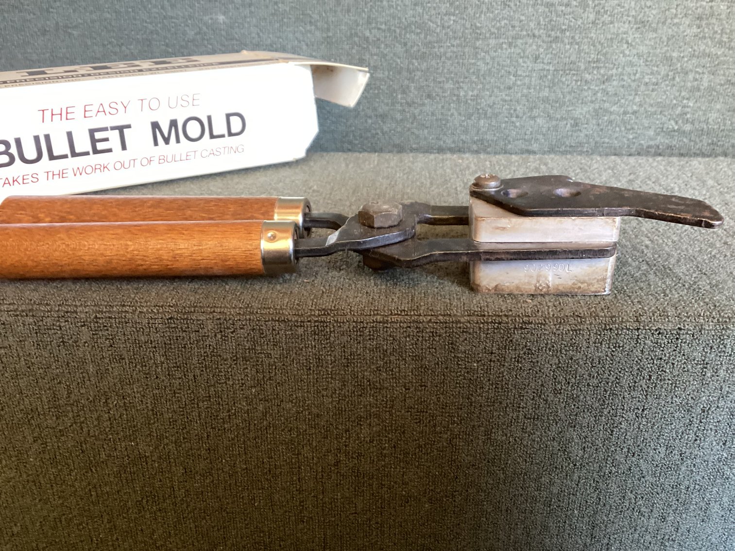 Image for Lee Double Cavity .430 Bullet Mold TL30-240-SWC