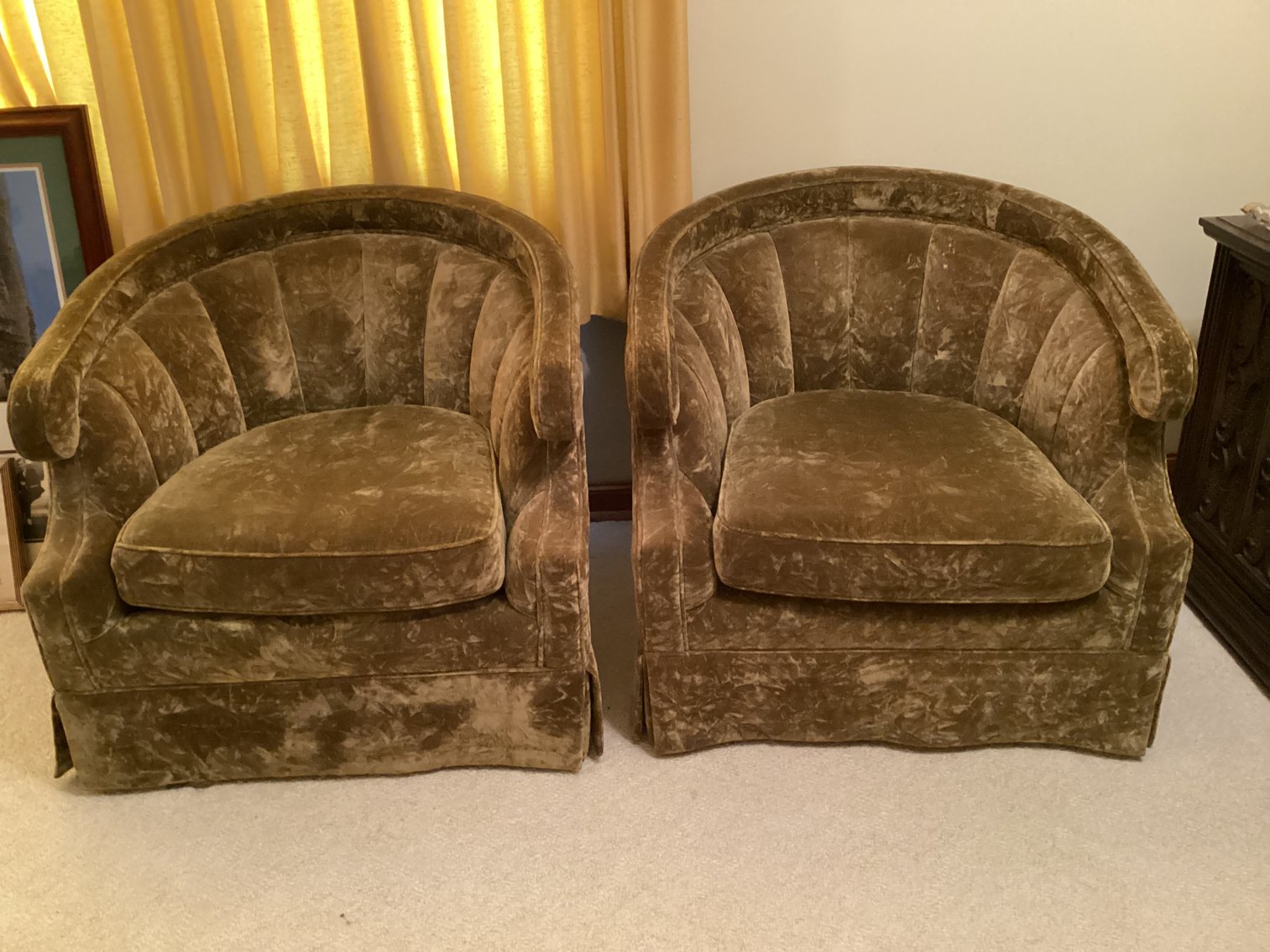 Image for Thomasville MCM Green Barrel Chairs