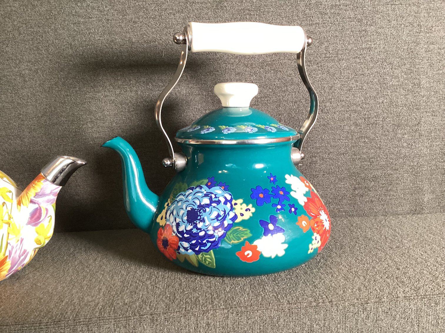 Image for Pioneer Woman Tea Pots & More