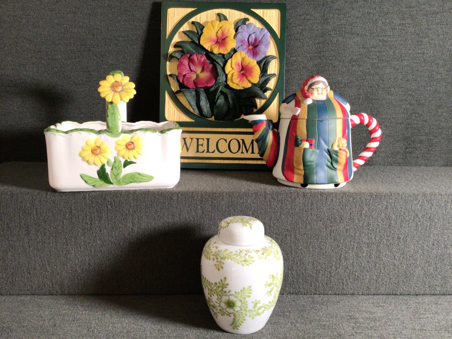 Image for Ceramic decorator lot