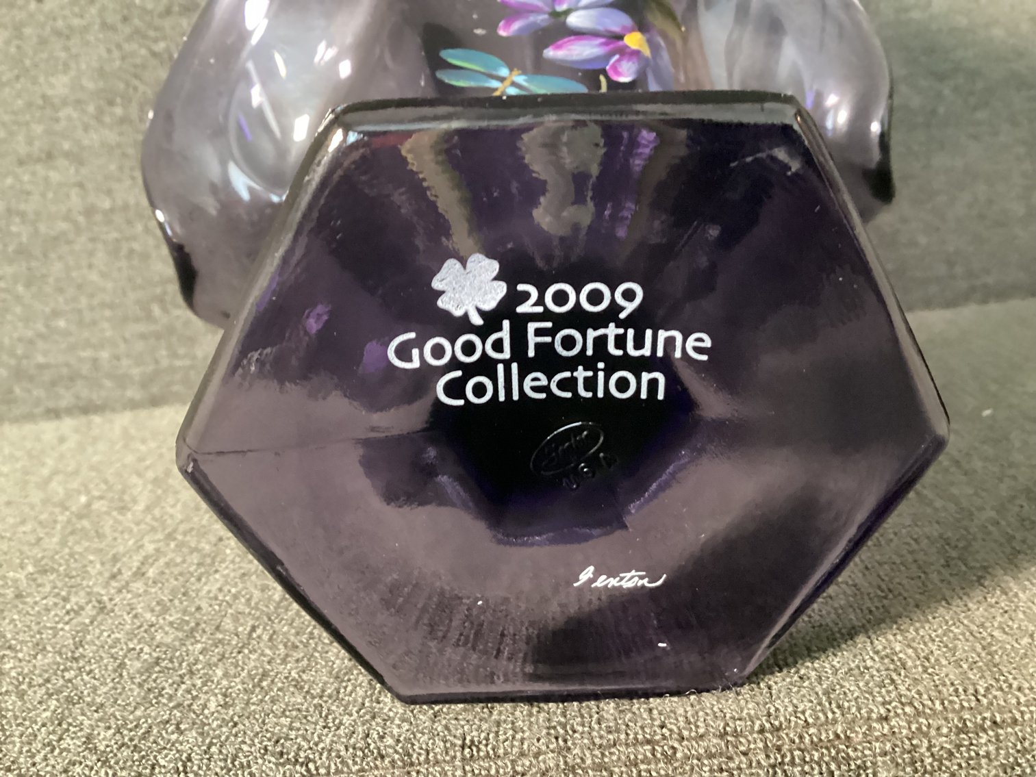 Image for Fenton 2009 Good Fortune Basket with Flowers