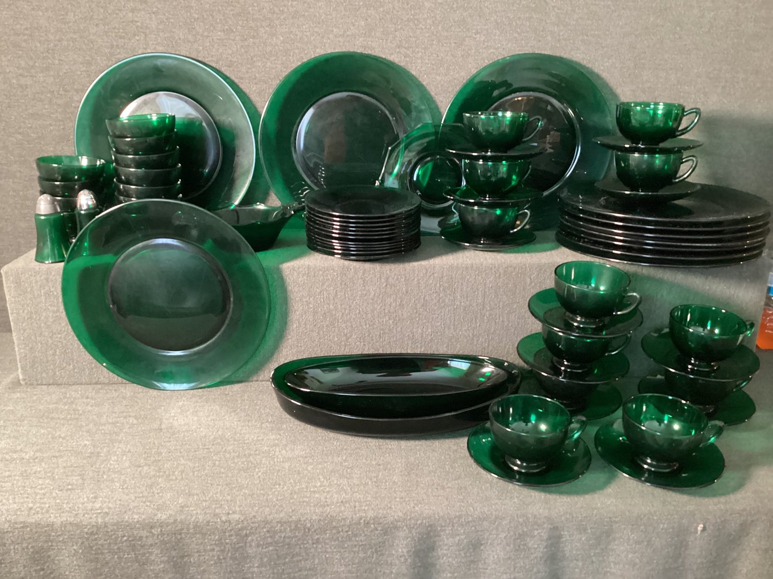 Image for Green Glass Dinnerware