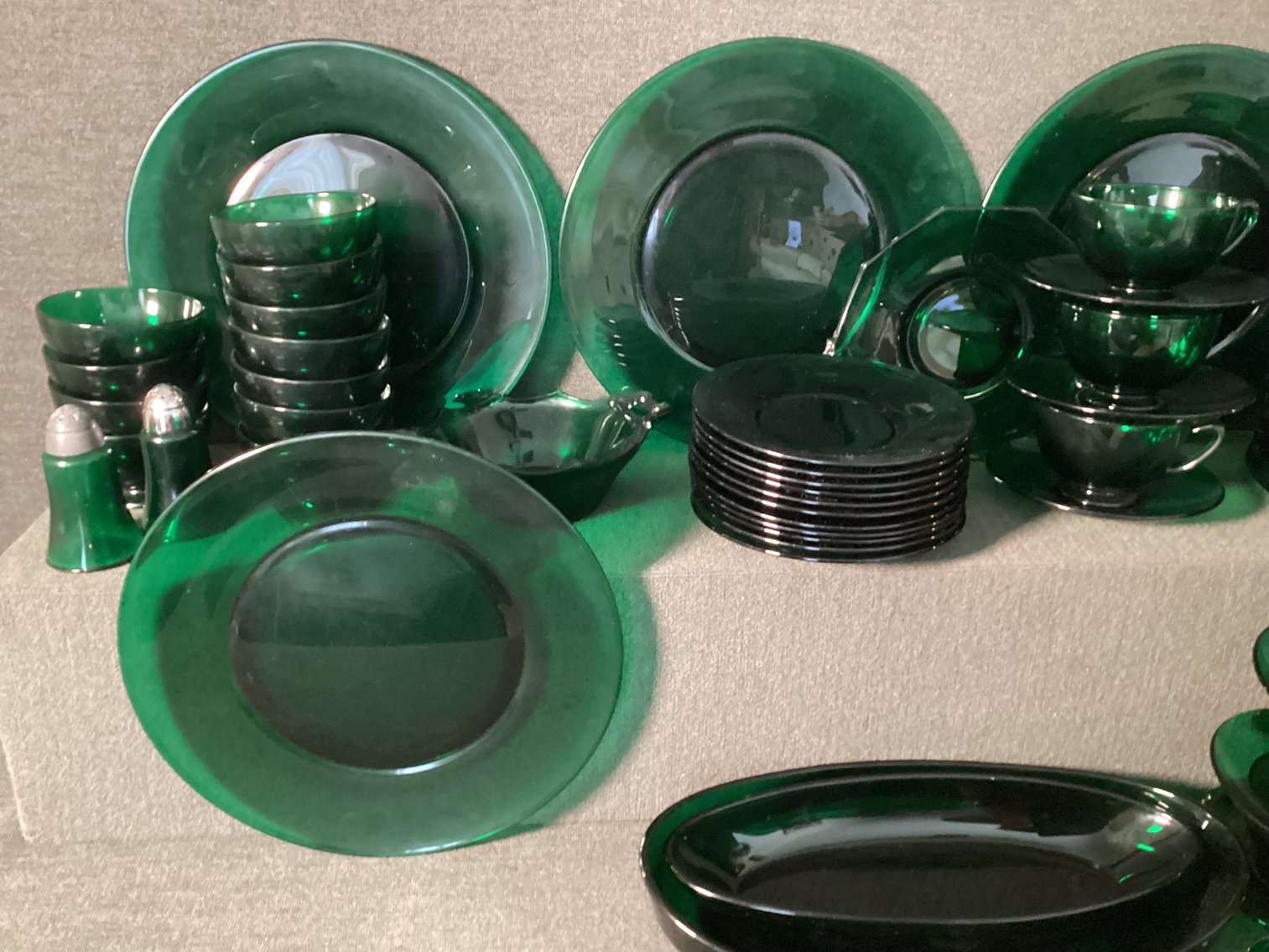 Image for Green Glass Dinnerware