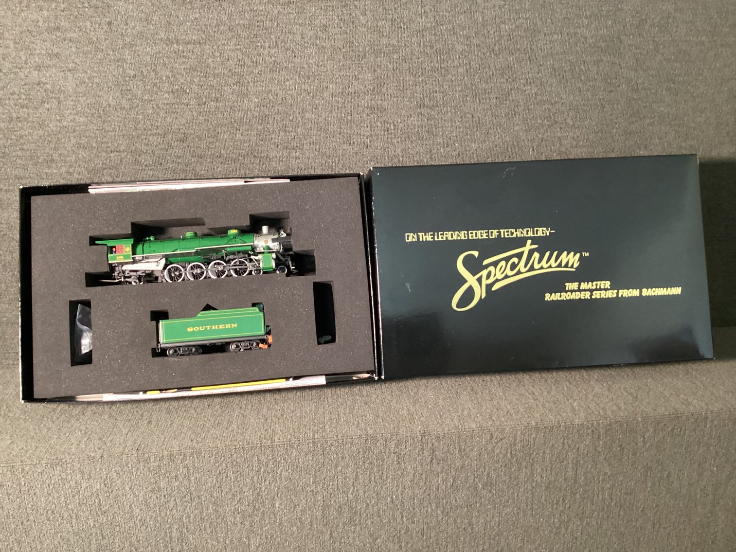 Image for Spectrum by Bachman - Southern Railway Train