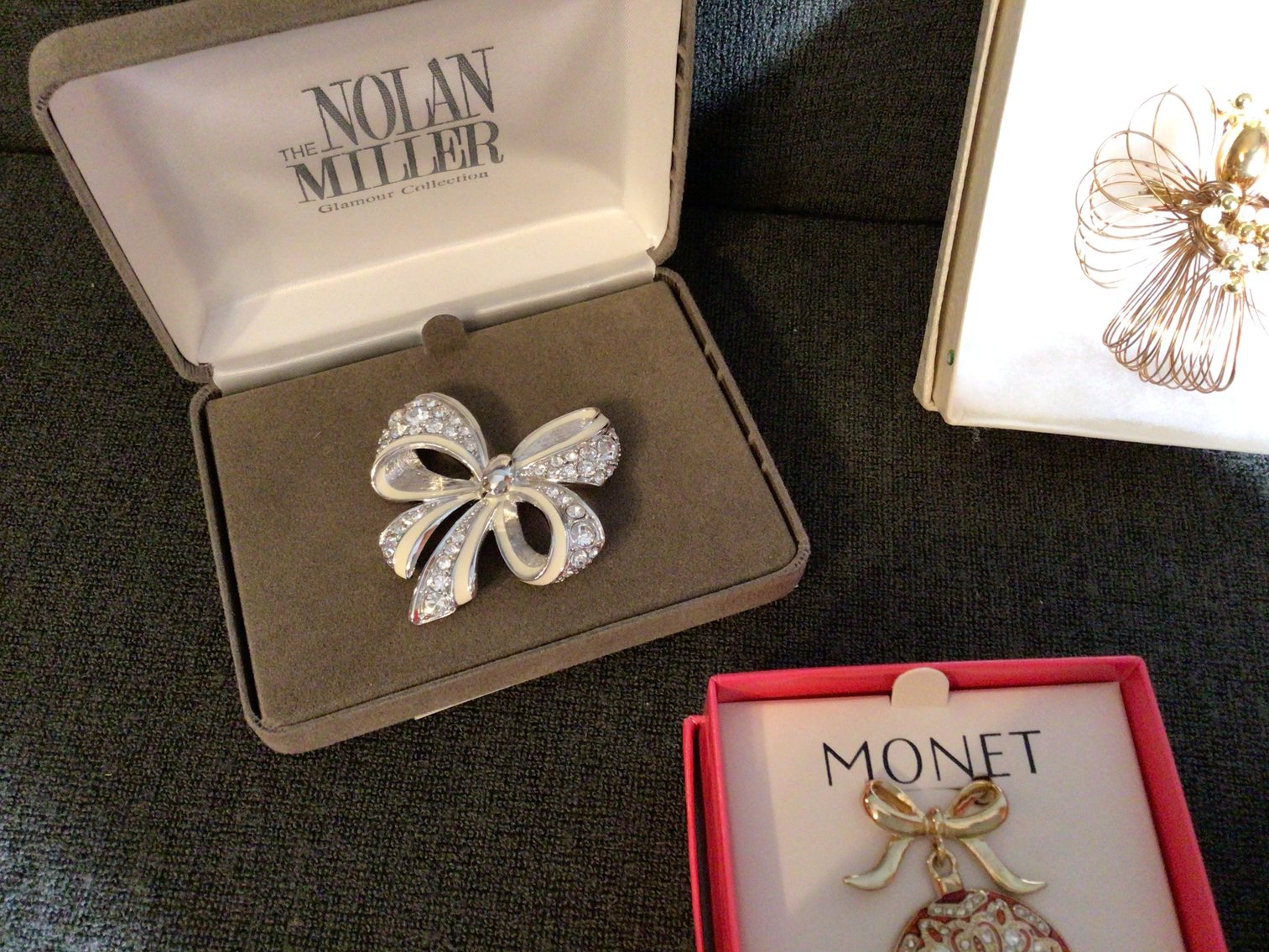 Image for Costume jewelry  broaches