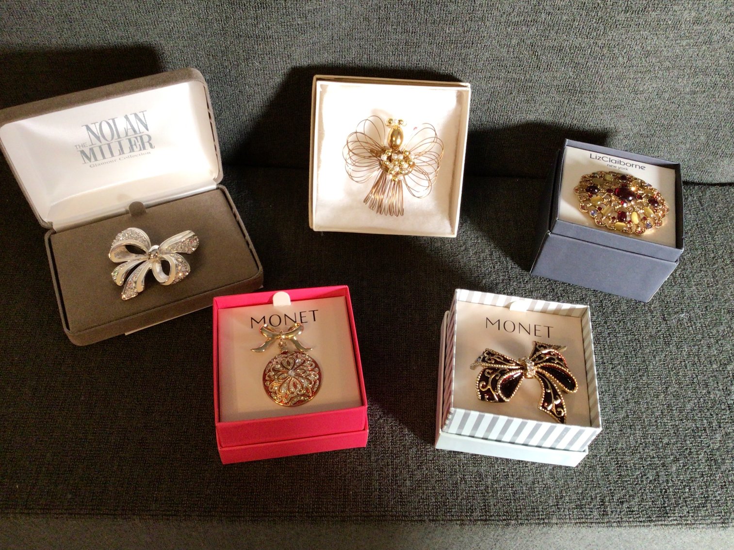 Image for Costume jewelry  broaches